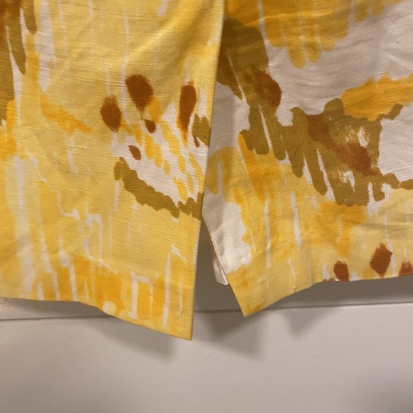 Calvin Klein yellow floral skirt with pockets - Picture 5 of 9